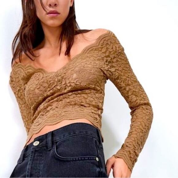 Zara Elegant Floral Lace Long Sleeve V-neck Sheer Top Tan Size Small Going Out - Picture 1 of 6